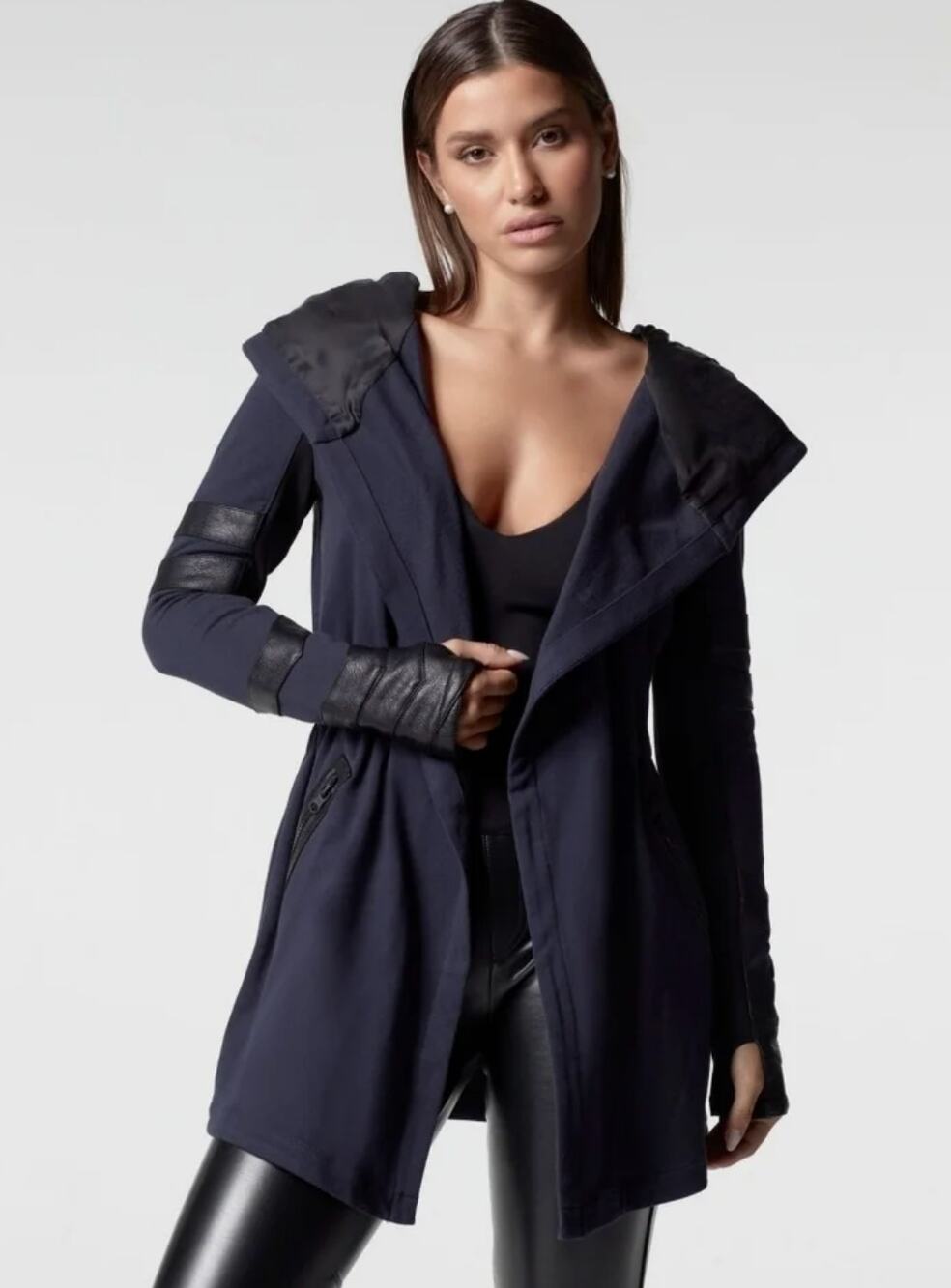 Blanc Noir Maitri Navy Black Traveler Jacket Stretch Wrap Leather Trim Medium M